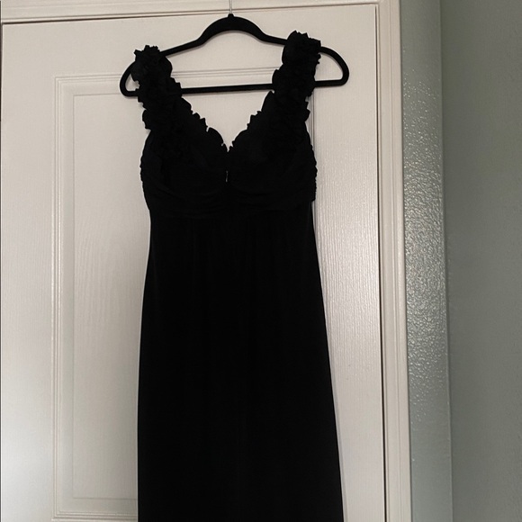 Maggy London Black Ruffled dress with built in bra - Picture 2 of 6